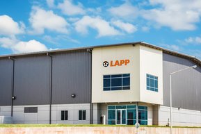 Oficina y centro logístico en Panamá