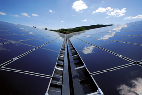 Kabler, kontakter og tilbehør til alle bransjer innen solenergi, solkraft, solcelle og fornybar energi