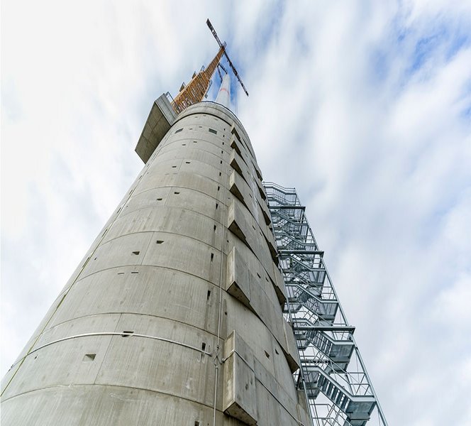 Самые высокие в мире ветрогенераторы расположены в г. Гайльдорф.