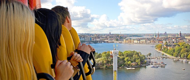 Аттракцион свободного падения Fritt Fall в тематическом парке Gröna Lund Аттракцион свободного падения Fritt Fall в тематическом парке Gröna Lund